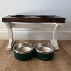 Yeti Forest Green 32oz Dog Bowl Set with Wooden Stand (12” tall)